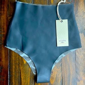 Billabong “Leather” Surf Brief Size 6